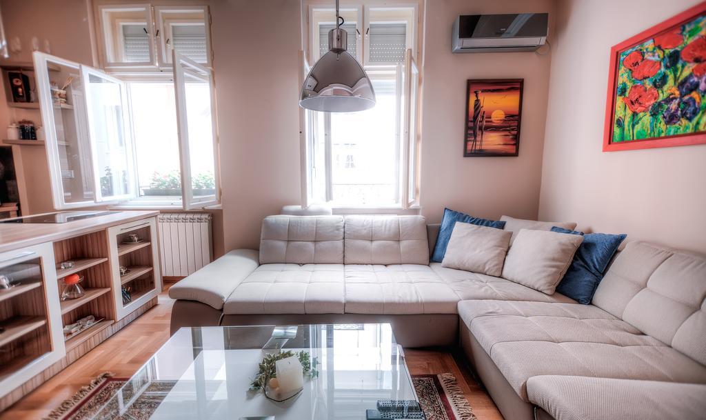 Crown Apartment - Your Royal Stay Belgrad Exterior foto